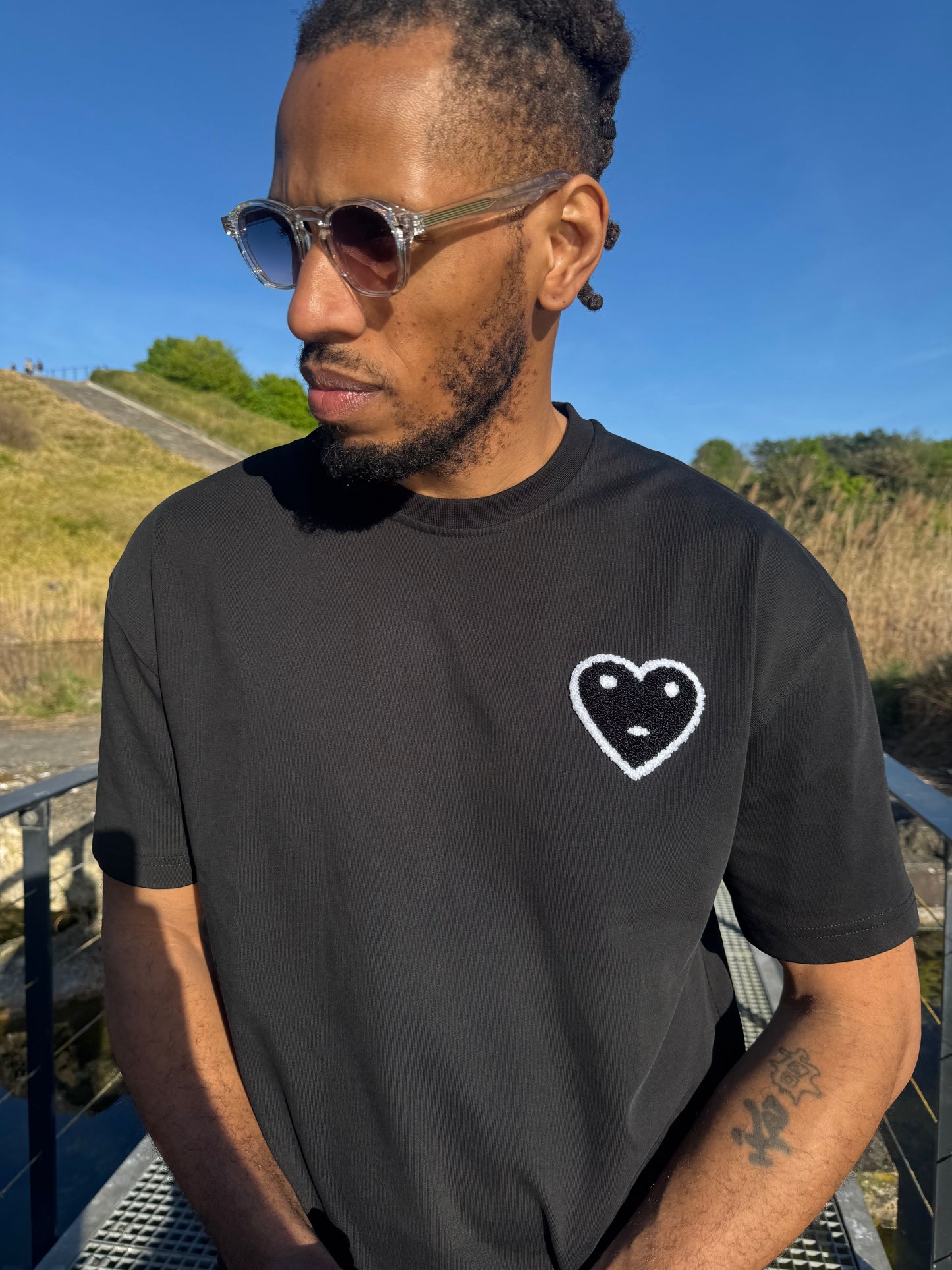 TINDER T-shirt