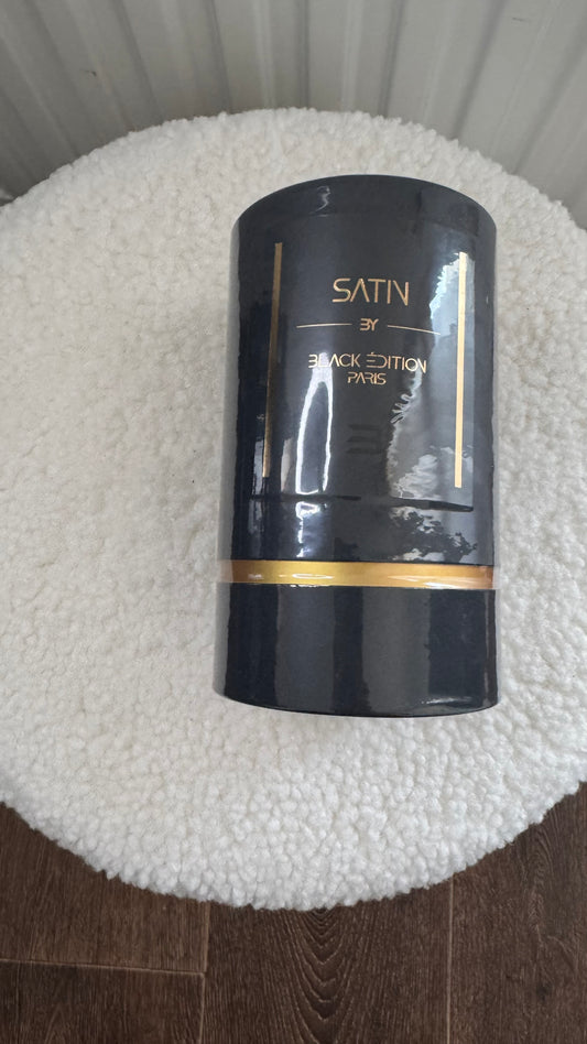 Satin by Black édition Paris