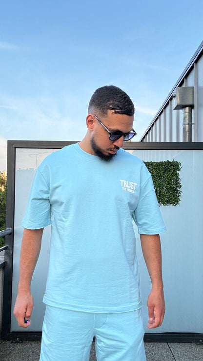 Ensemble t-shirt Trust + short blue 🔵
