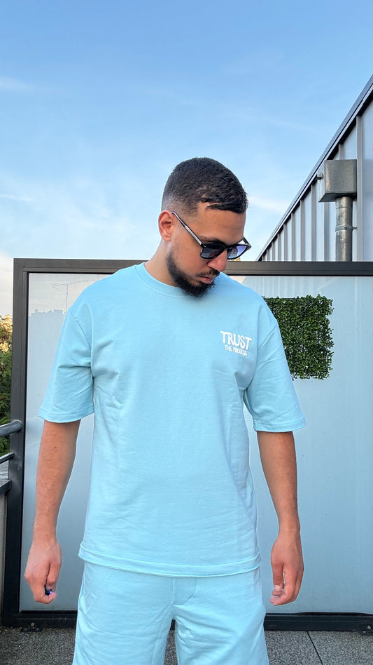 Ensemble t-shirt Trust + short blue 🔵